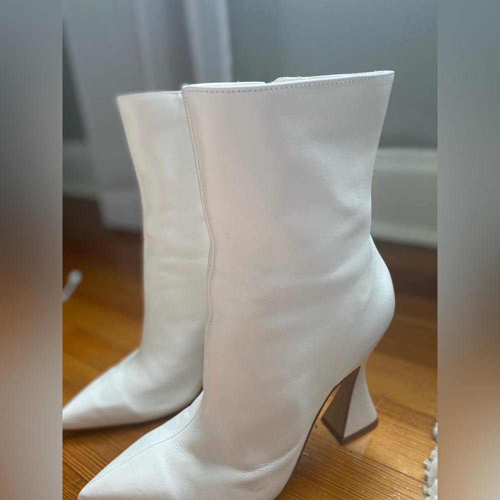 Steve Madden White Booties